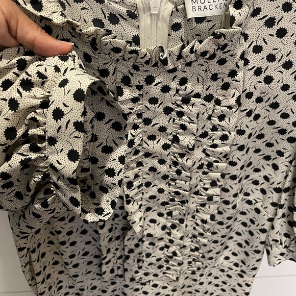 SOLD - Picture 3 of 4